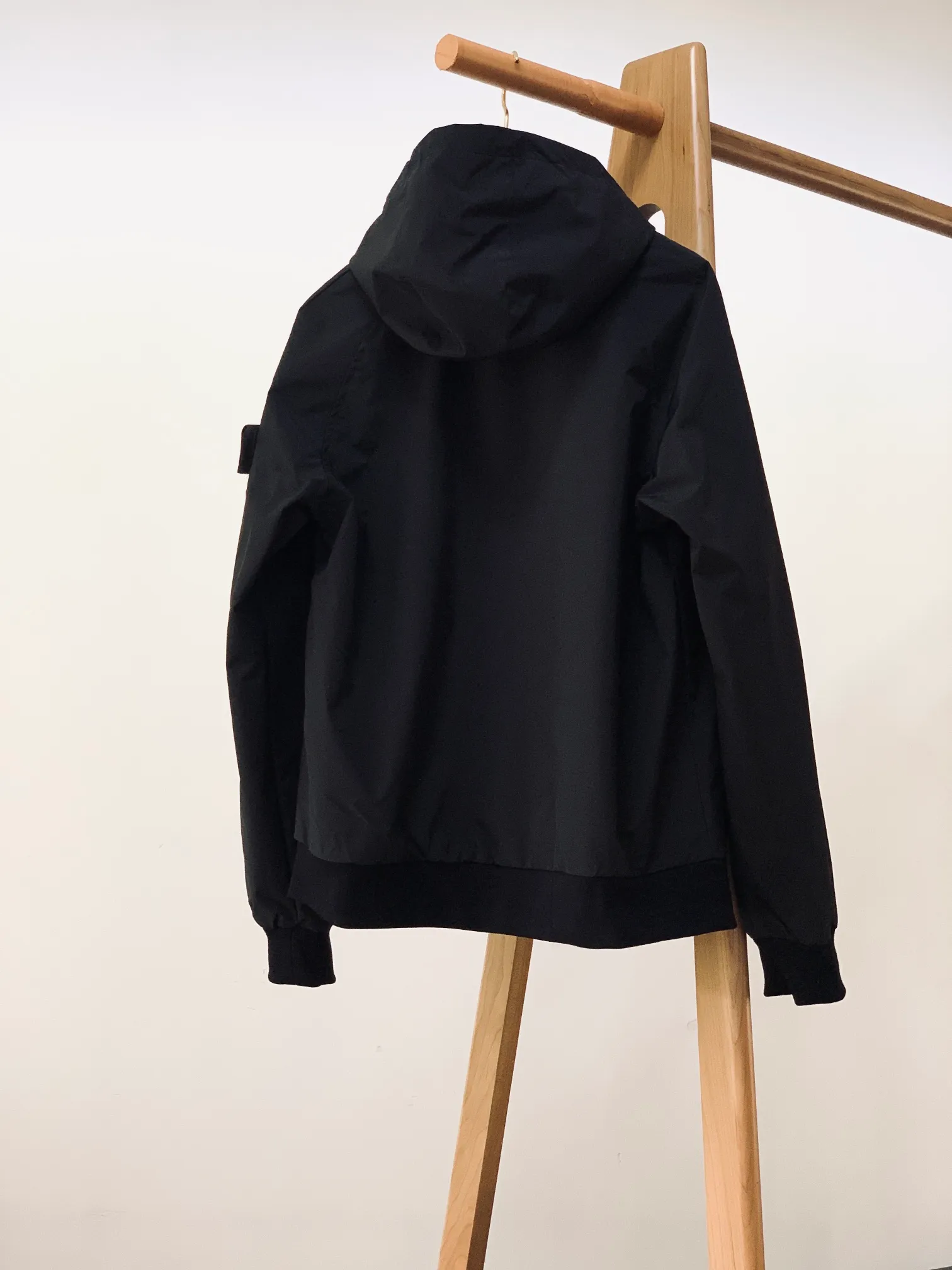 Same Style， ， 2026 New Arrival ， Original Premium Breathable ， ， ， Quality。 ， Sizes：M～3XL，